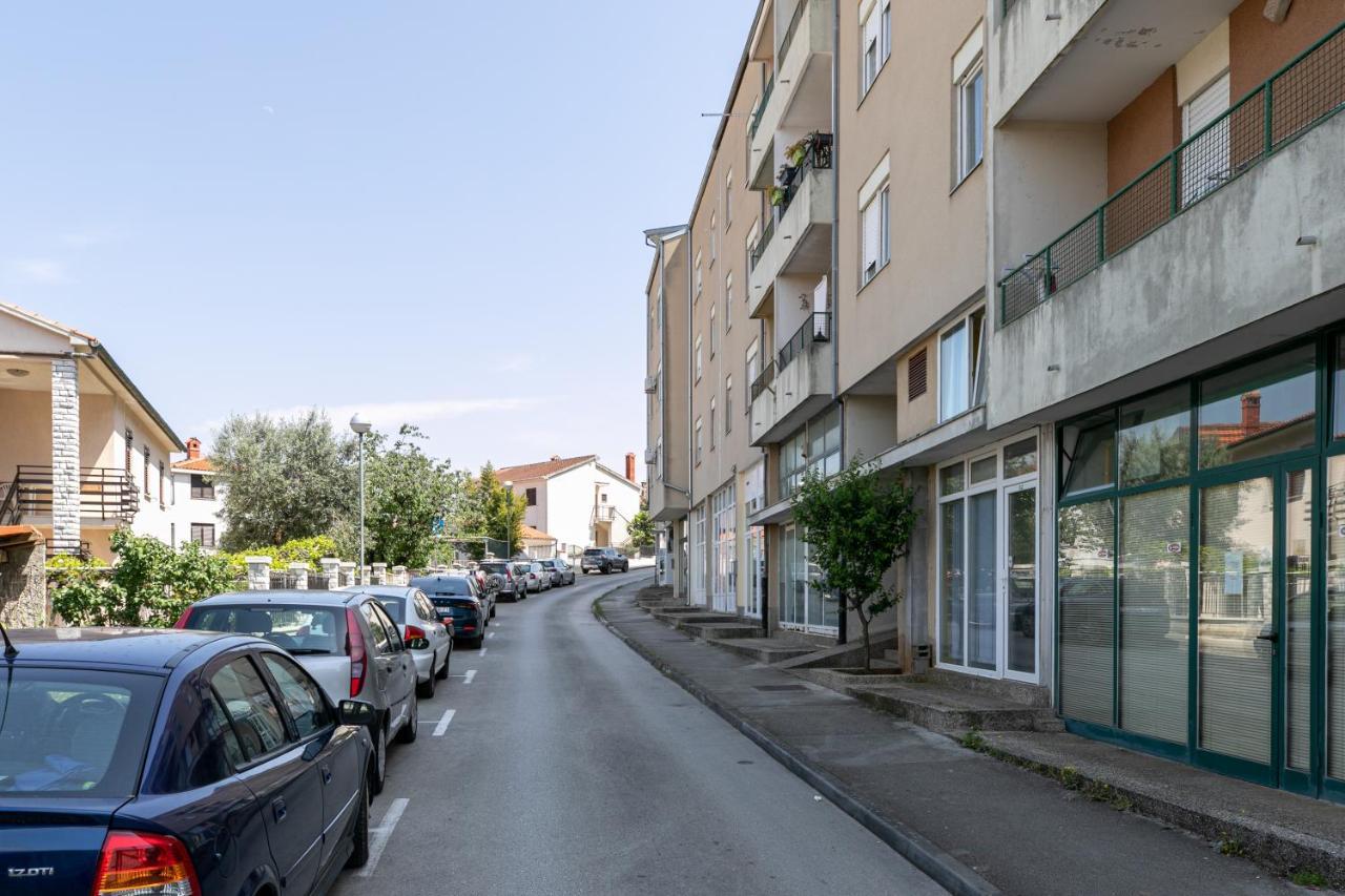 Studio R&K Apartment Pula Luaran gambar